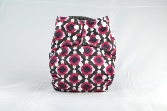 Earthlie Cloth Diaper - Red & Black