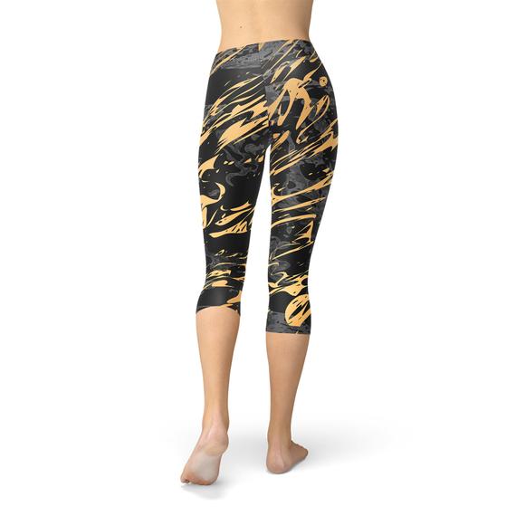 Womens Black Marble w/ Gold Splash Capri Leggings